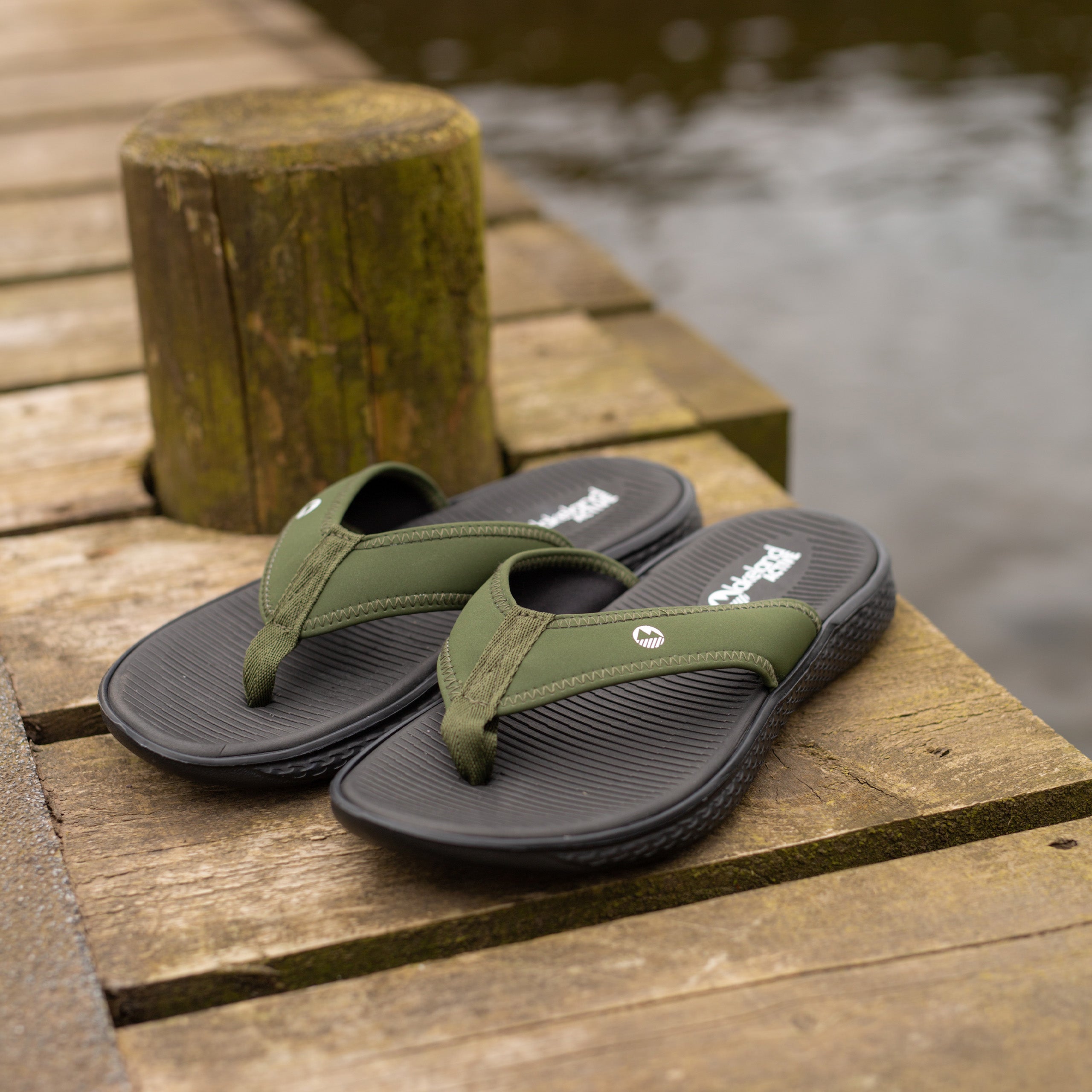 Mens thin sales strap flip flops